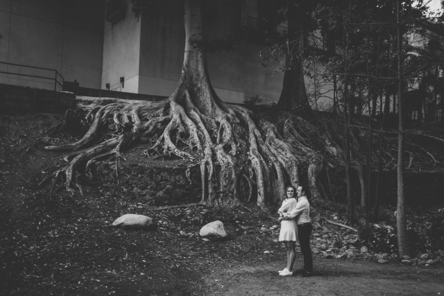 A Snuggly Walk in the Park – Photo by Let's Frolic Together