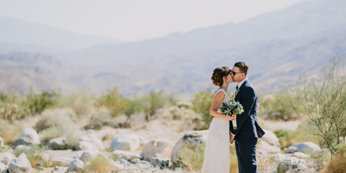 Backyard Palm Springs Wedding &ndash; Photo by Let's Frolic Together