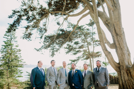 Laid-Back & Lovely Seaside Wedding – Photo by Let's Frolic Together