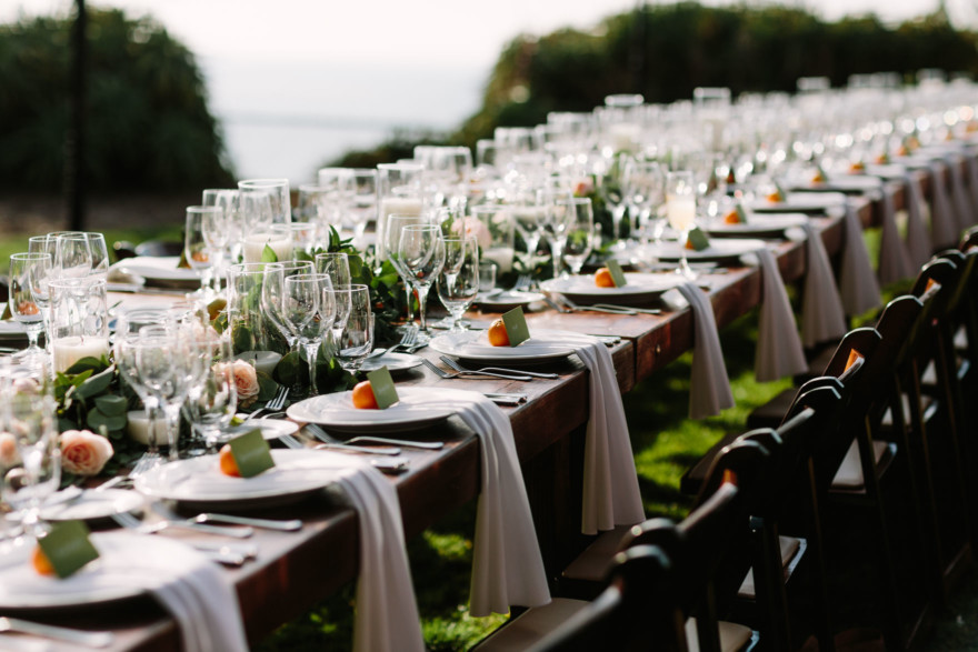 Laid-Back & Lovely Seaside Wedding – Photo by Let's Frolic Together