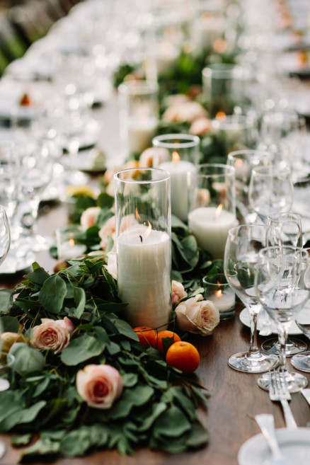 Laid-Back & Lovely Seaside Wedding – Photo by Let's Frolic Together