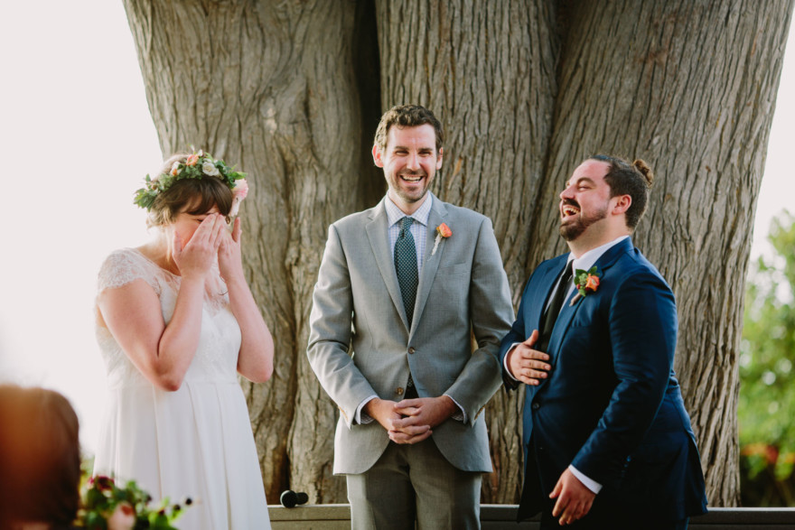 Laid-Back & Lovely Seaside Wedding – Photo by Let's Frolic Together