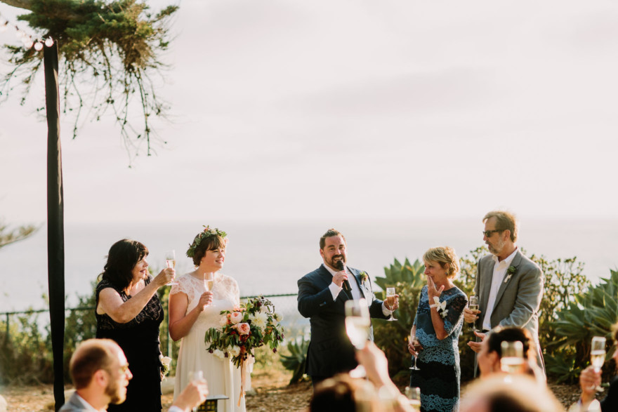 Laid-Back & Lovely Seaside Wedding – Photo by Let's Frolic Together