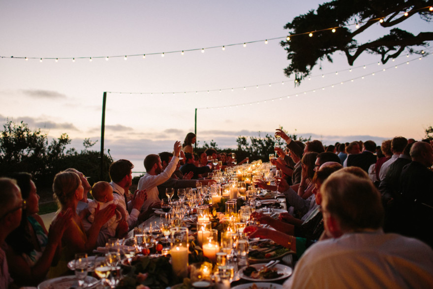 Laid-Back & Lovely Seaside Wedding – Photo by Let's Frolic Together