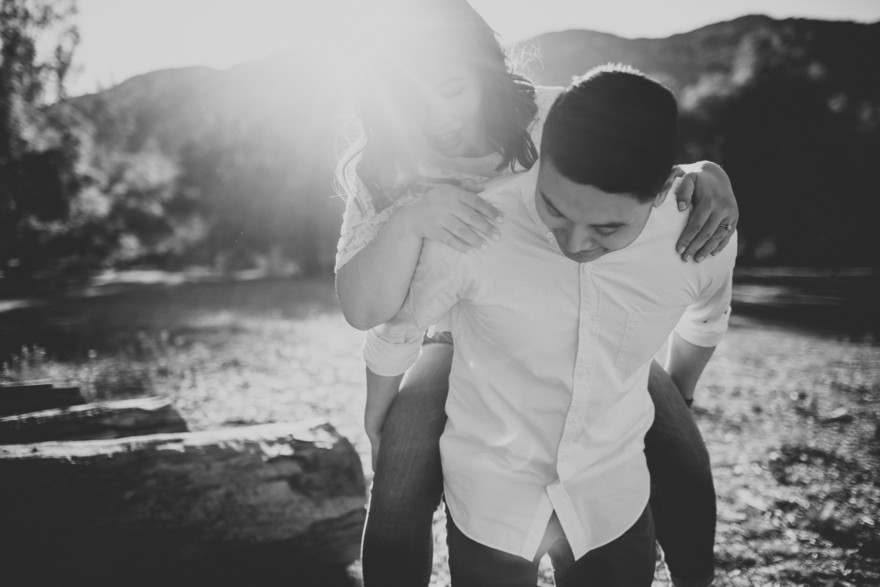 Wandering Rustic Lake Cuddles – Photo by Let's Frolic Together