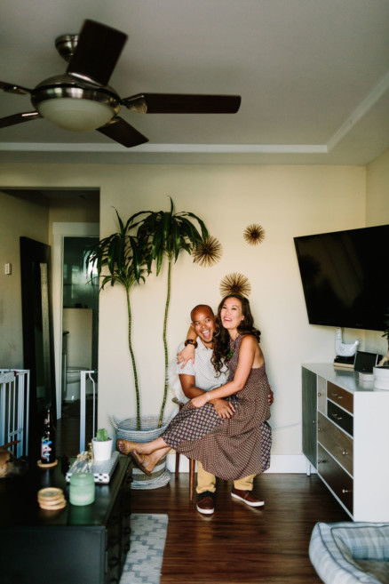 Cuddly and silly at-home engagement – Photo by Let's Frolic Together