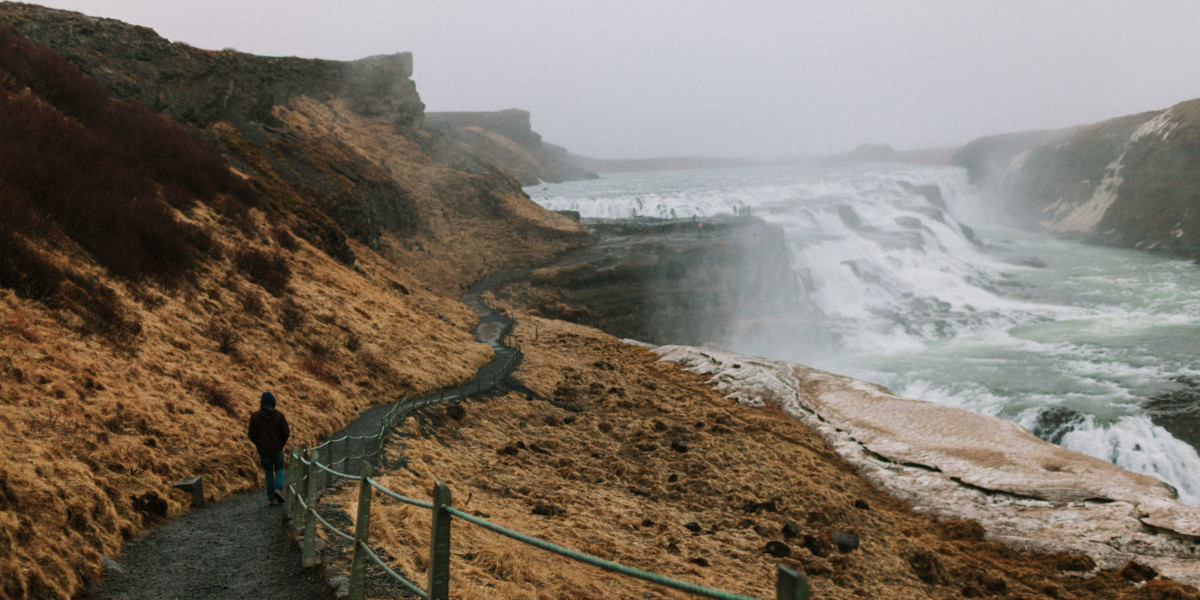 Iceland Tour: Reykjavik’s Magic &ndash; Photo by Let's Frolic Together