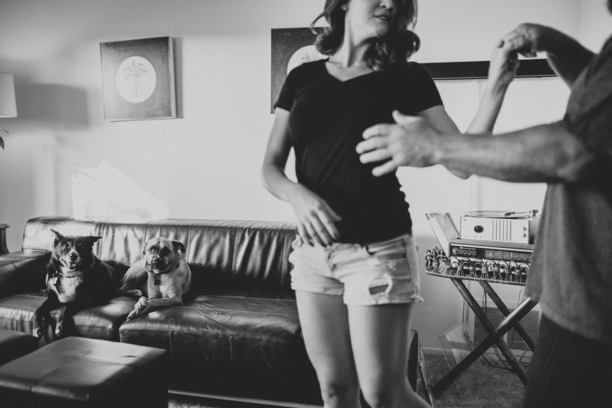 Puppy Love in Ocean Beach – Photo by Let's Frolic Together