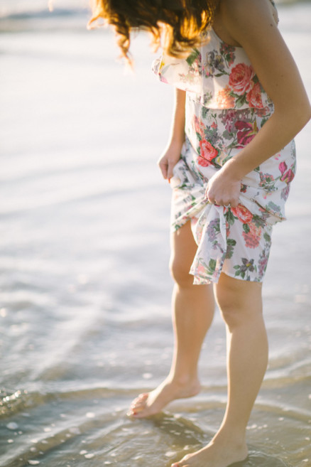 Puppy Love in Ocean Beach – Photo by Let's Frolic Together