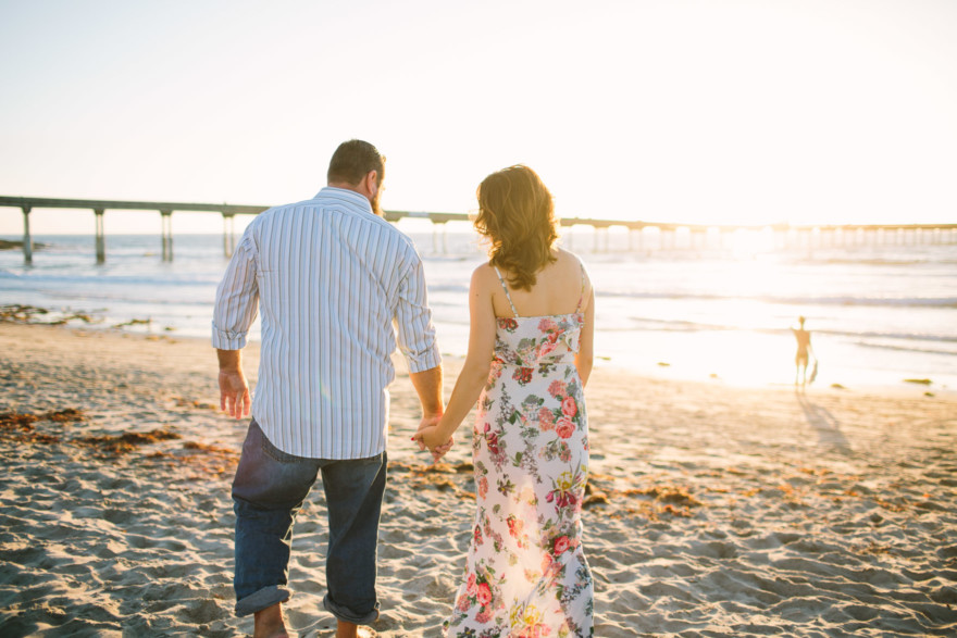 Puppy Love in Ocean Beach – Photo by Let's Frolic Together