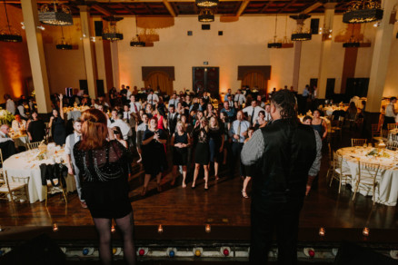 Classically Fun San Diego Wedding – Photo by Let's Frolic Together