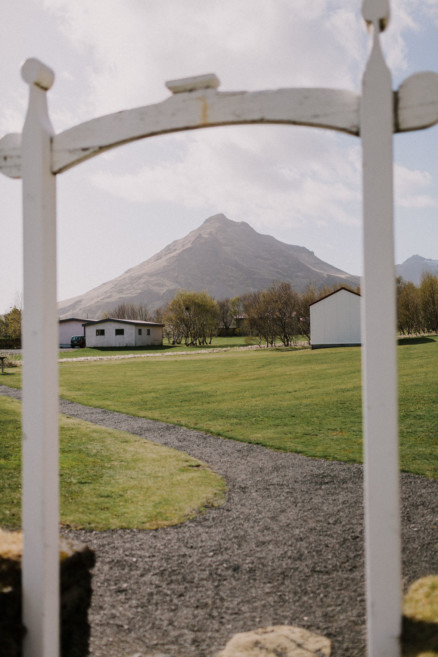 Iceland Tour: Vik, Horses, & The Blue Lagoon – Photo by Let's Frolic Together