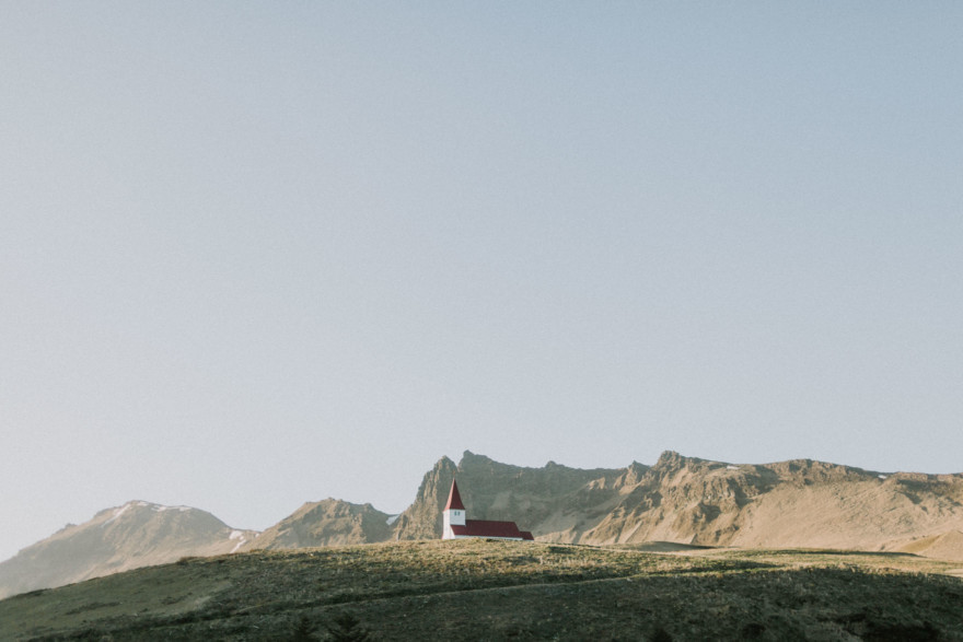 Iceland Tour: Vik, Horses, & The Blue Lagoon – Photo by Let's Frolic Together