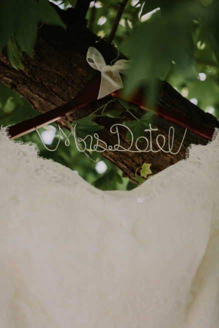 Playful Stonehouse Rustic Wedding – Photo by Let's Frolic Together