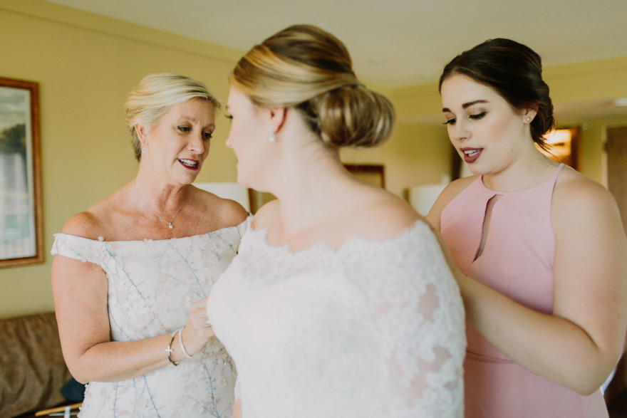 Playful Stonehouse Rustic Wedding – Photo by Let's Frolic Together