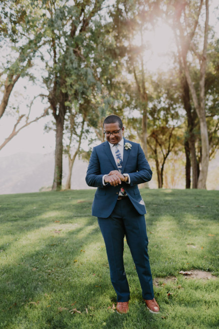 Playful Stonehouse Rustic Wedding – Photo by Let's Frolic Together