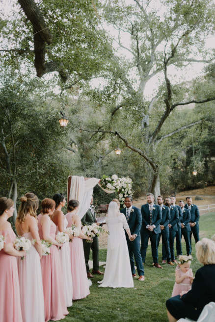 Playful Stonehouse Rustic Wedding – Photo by Let's Frolic Together