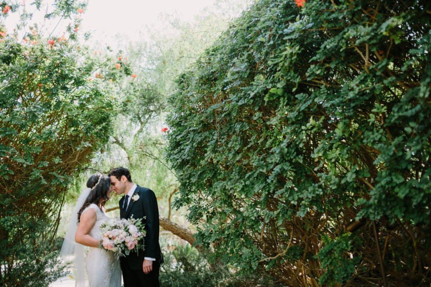 Love at the Estancia in La Jolla – Photo by Let's Frolic Together