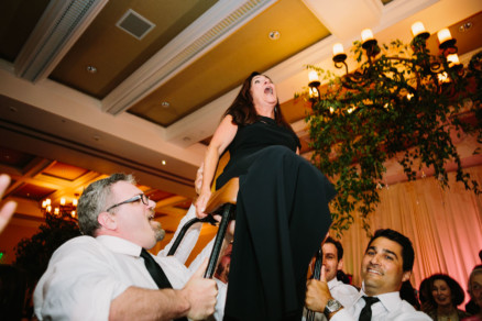 Love at the Estancia in La Jolla – Photo by Let's Frolic Together