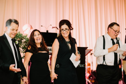 Love at the Estancia in La Jolla – Photo by Let's Frolic Together