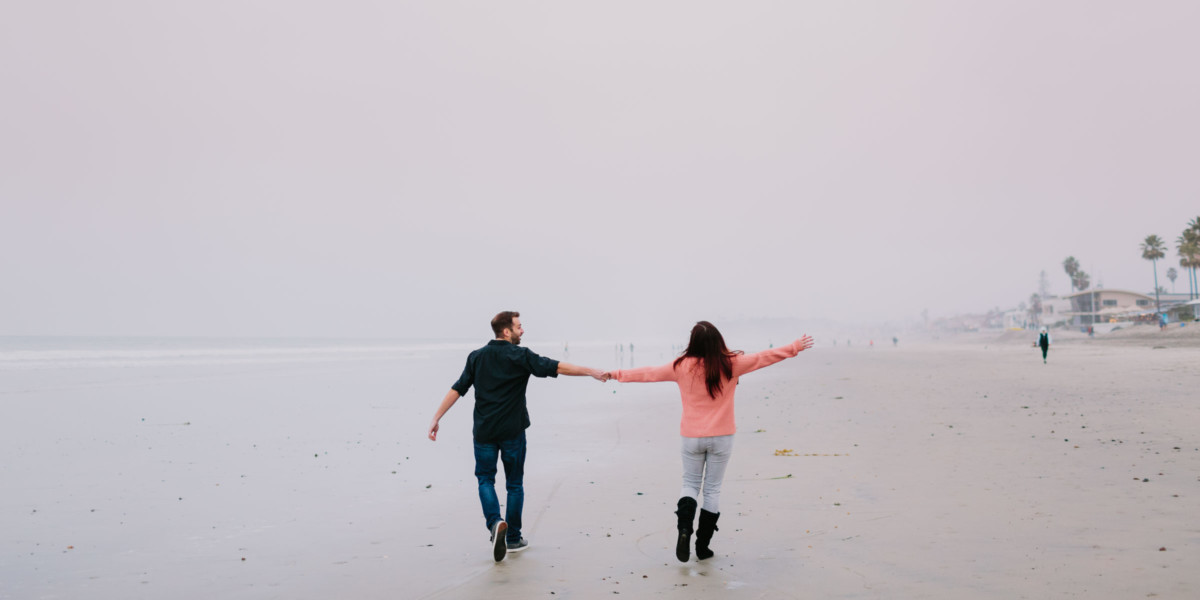 A Foggy Beach Engagement – Photo by Let's Frolic Together