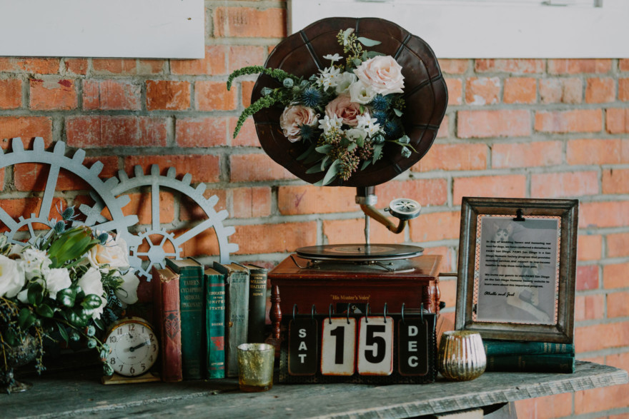 Feels-Filled Brick Wedding Bash – Photo by Let's Frolic Together