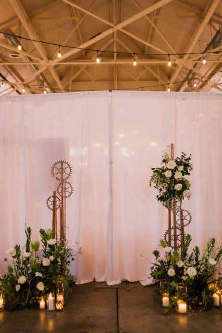Feels-Filled Brick Wedding Bash – Photo by Let's Frolic Together