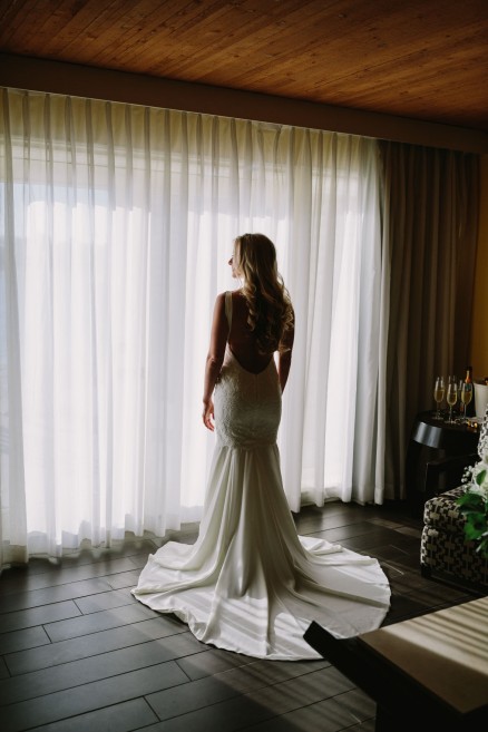 Intimate Paradise Point Wedding – Photo by Let's Frolic Together