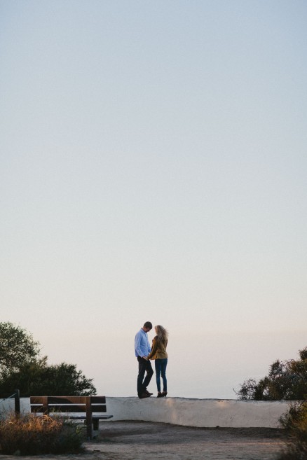 Darling Torrey Pines Engagement – Photo by Let's Frolic Together