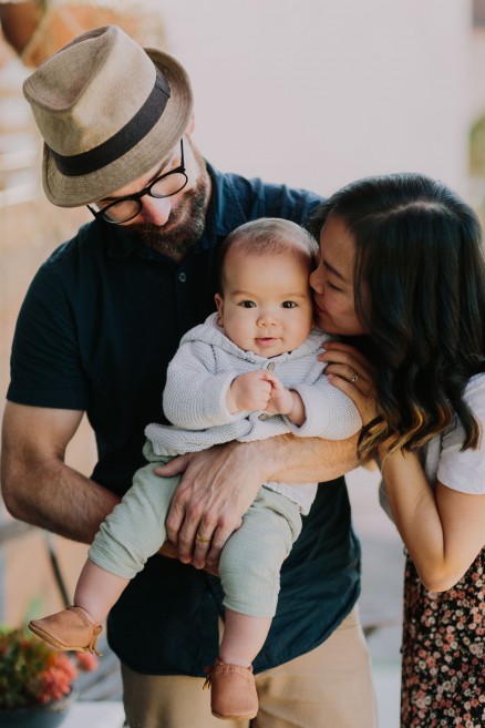Desert Inspired Backyard Family – Photo by Let's Frolic Together