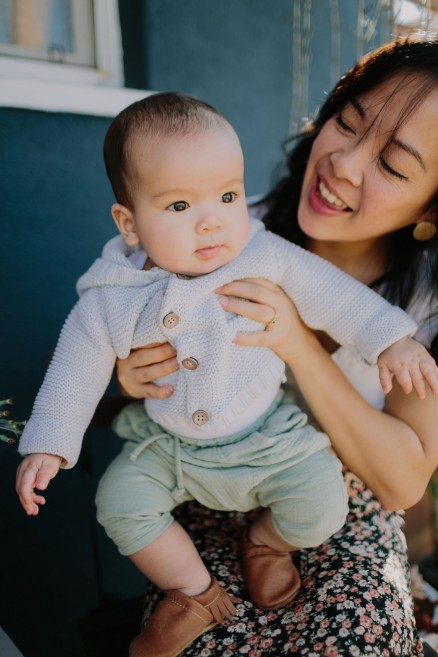 Desert Inspired Backyard Family – Photo by Let's Frolic Together