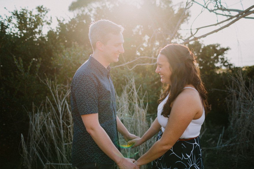 A Blissful Sunset Engagement – Photo by Let's Frolic Together