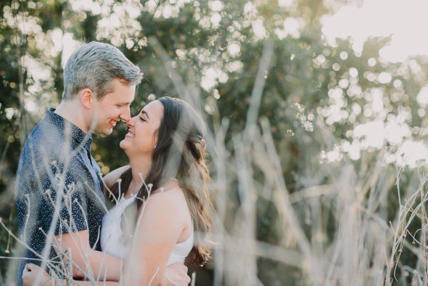 A Blissful Sunset Engagement – Photo by Let's Frolic Together