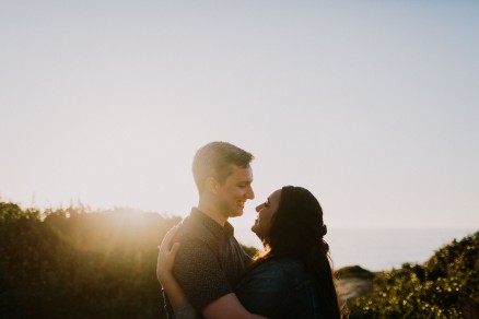 A Blissful Sunset Engagement – Photo by Let's Frolic Together