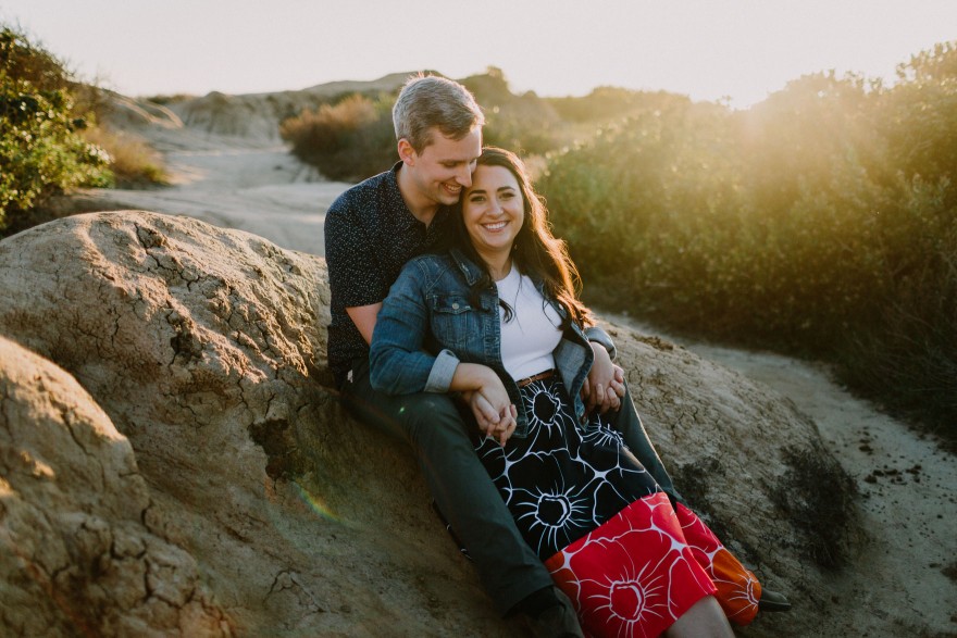 A Blissful Sunset Engagement – Photo by Let's Frolic Together