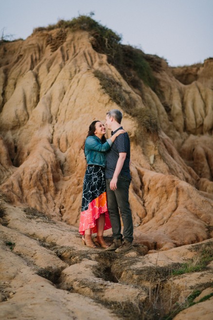 A Blissful Sunset Engagement – Photo by Let's Frolic Together