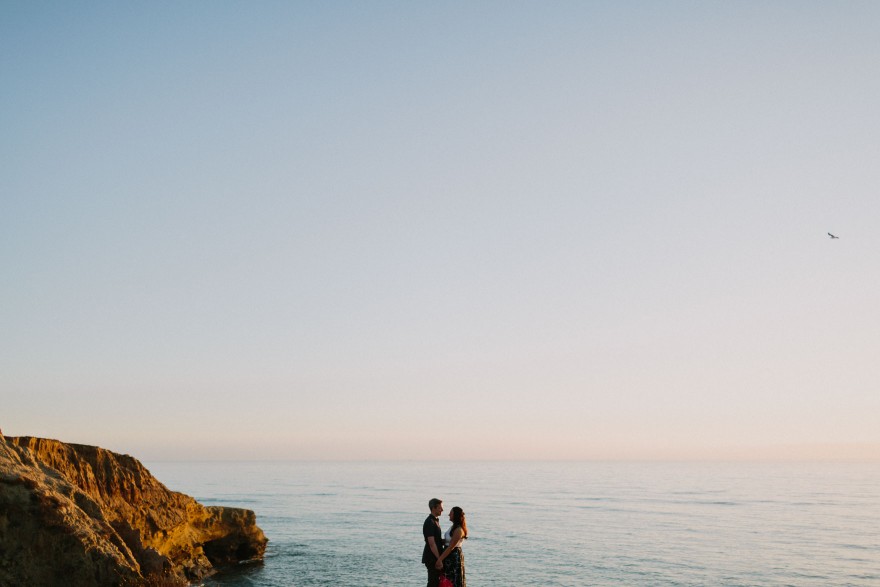 A Blissful Sunset Engagement – Photo by Let's Frolic Together