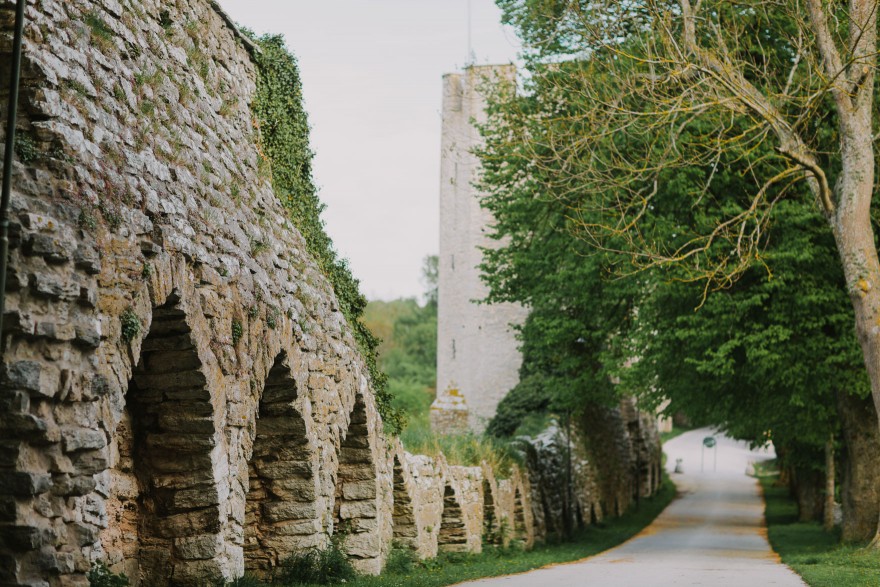 History & Castles in Visby, Sweden – Photo by Let's Frolic Together
