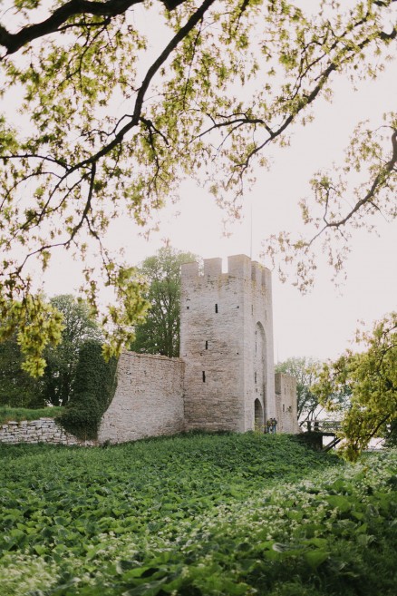 History & Castles in Visby, Sweden – Photo by Let's Frolic Together
