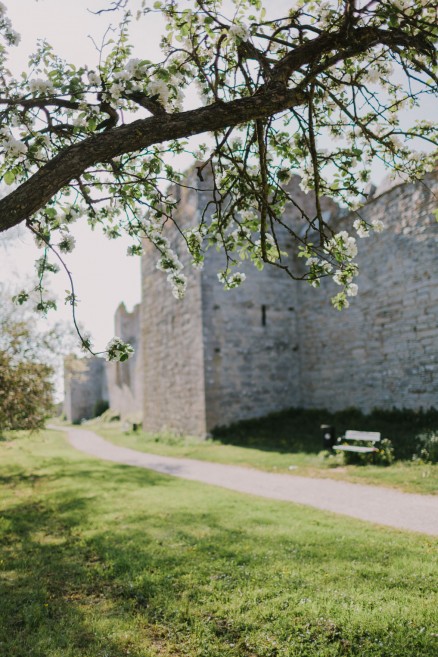 History & Castles in Visby, Sweden – Photo by Let's Frolic Together