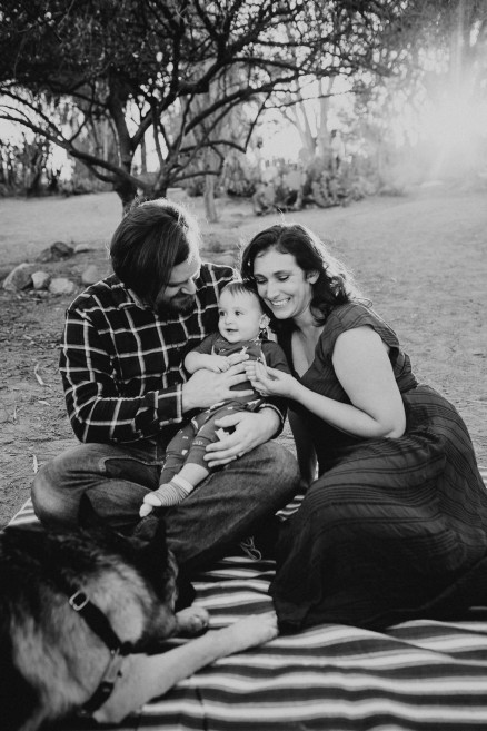 Desert Garden Family Portraits – Photo by Let's Frolic Together