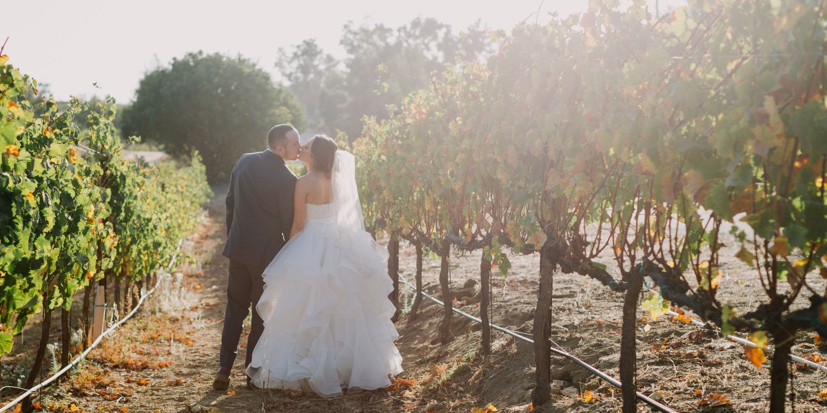 Charming Coach House Wedding – Photo by Let's Frolic Together