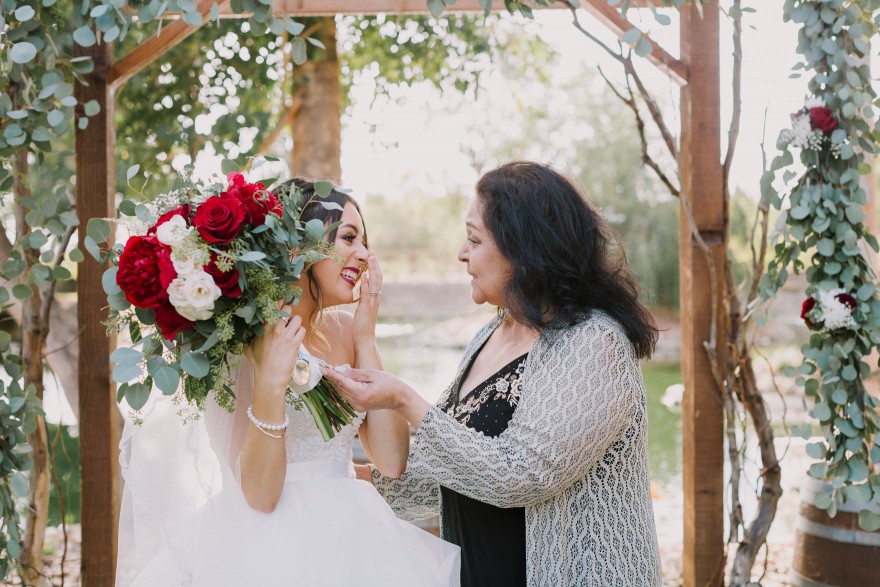 Charming Coach House Wedding – Photo by Let's Frolic Together