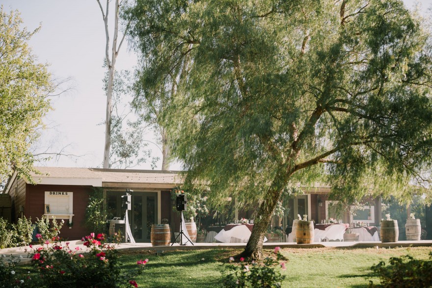 Charming Coach House Wedding – Photo by Let's Frolic Together
