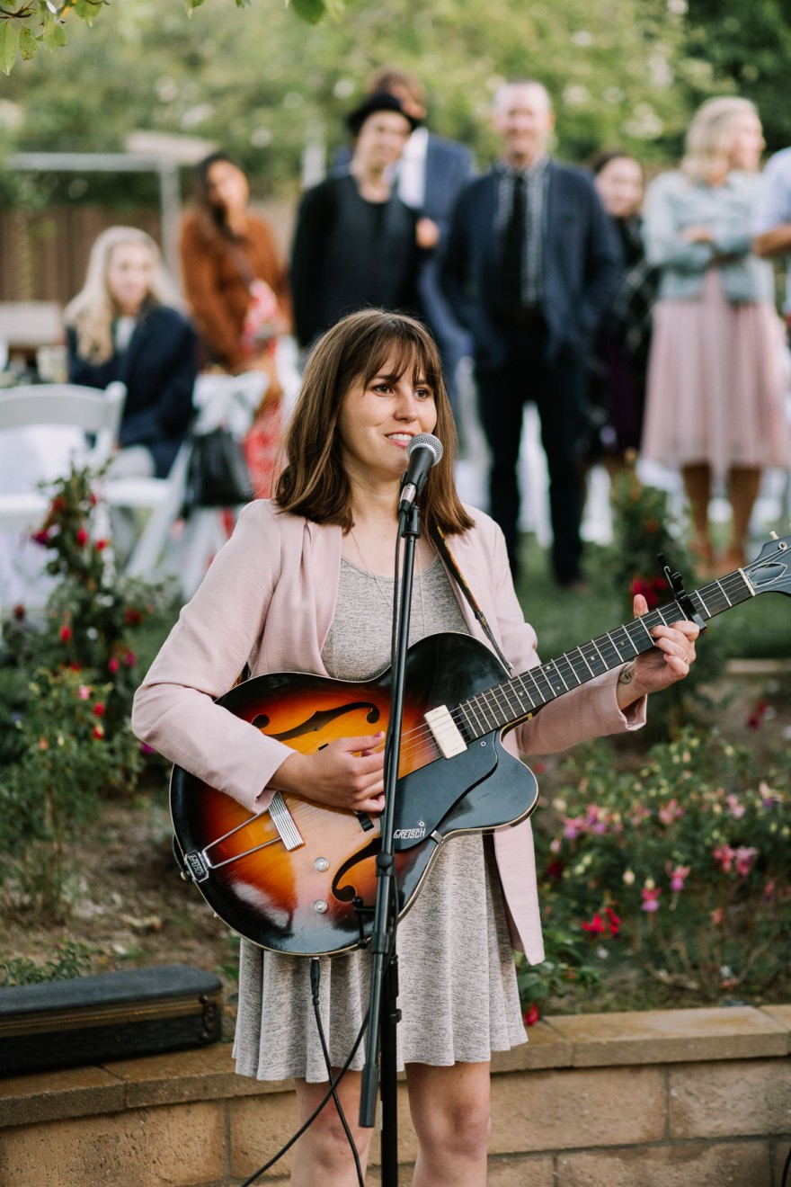 A Vineyard & Backyard Bash – Photo by Let's Frolic Together