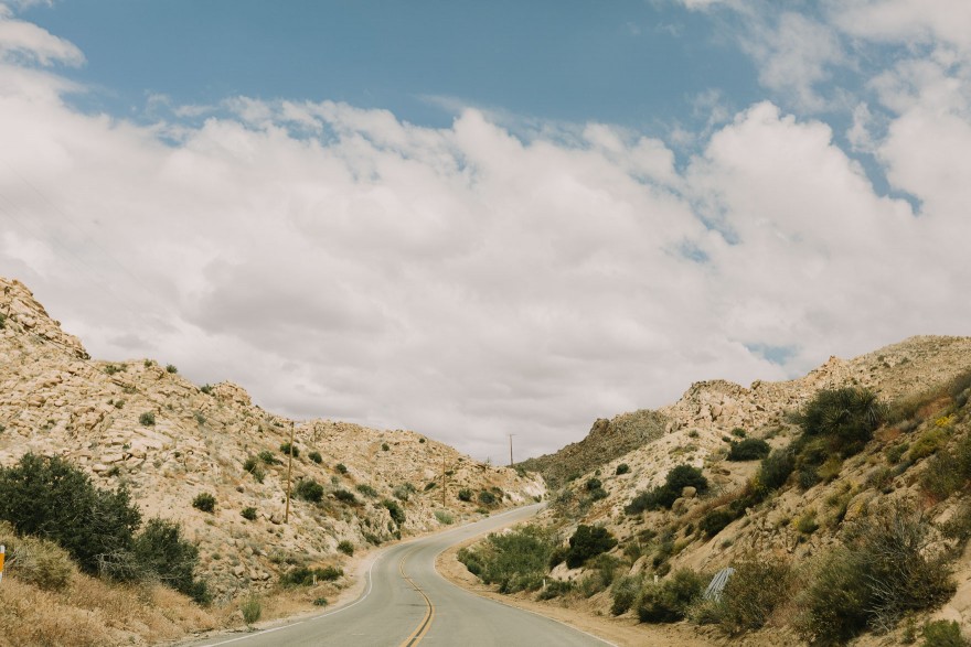 Mystic Western Boho Wedding – Photo by Let's Frolic Together