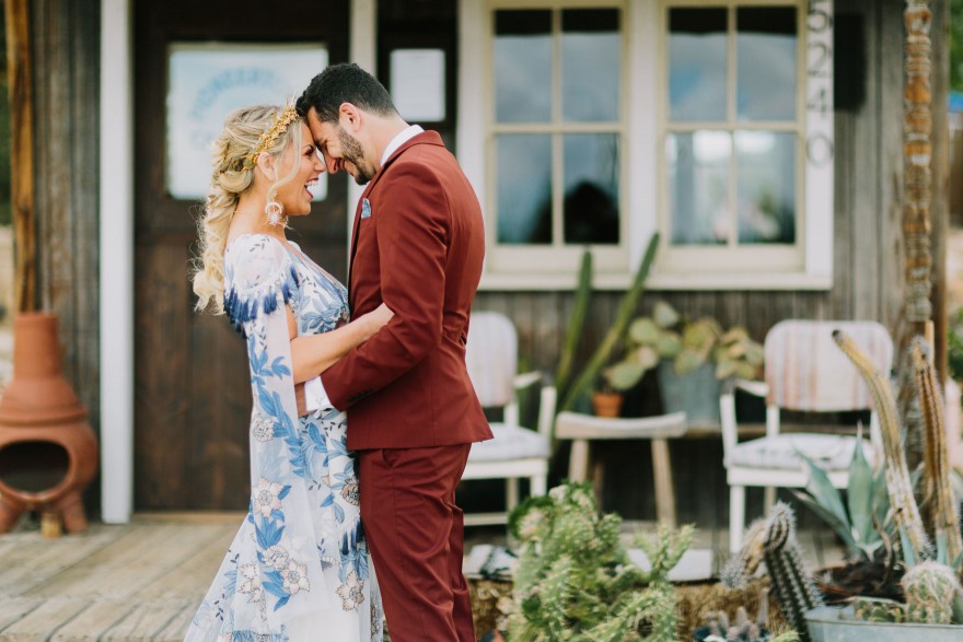 Mystic Western Boho Wedding – Photo by Let's Frolic Together