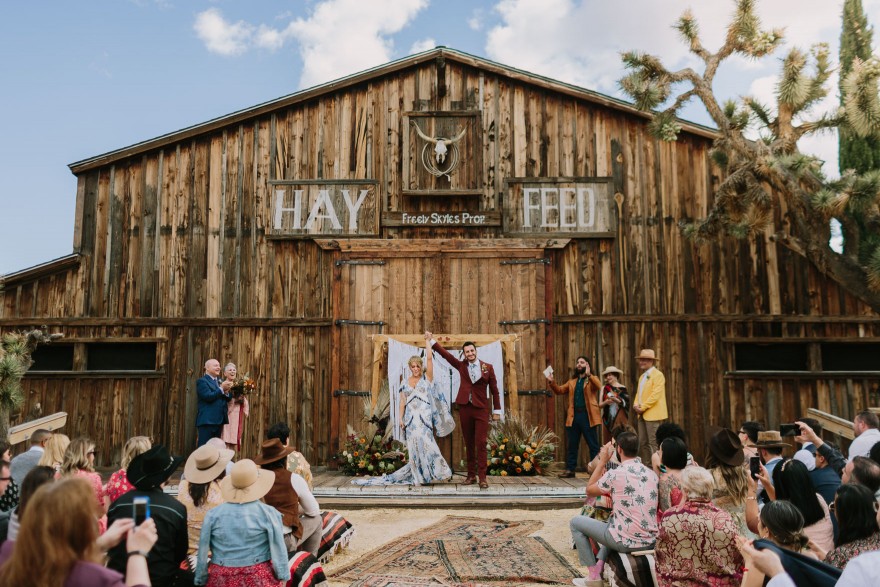 Mystic Western Boho Wedding – Photo by Let's Frolic Together