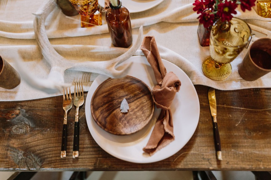Mystic Western Boho Wedding – Photo by Let's Frolic Together