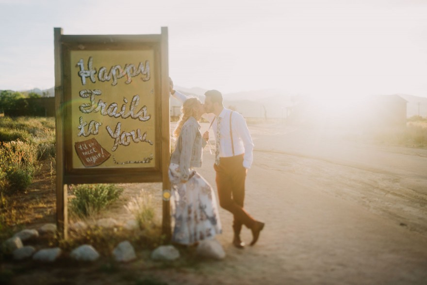 Mystic Western Boho Wedding – Photo by Let's Frolic Together
